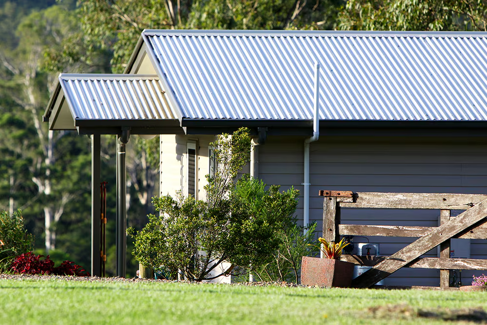 yabbaloumba_retreat_cabin_stay_kenilworth.png