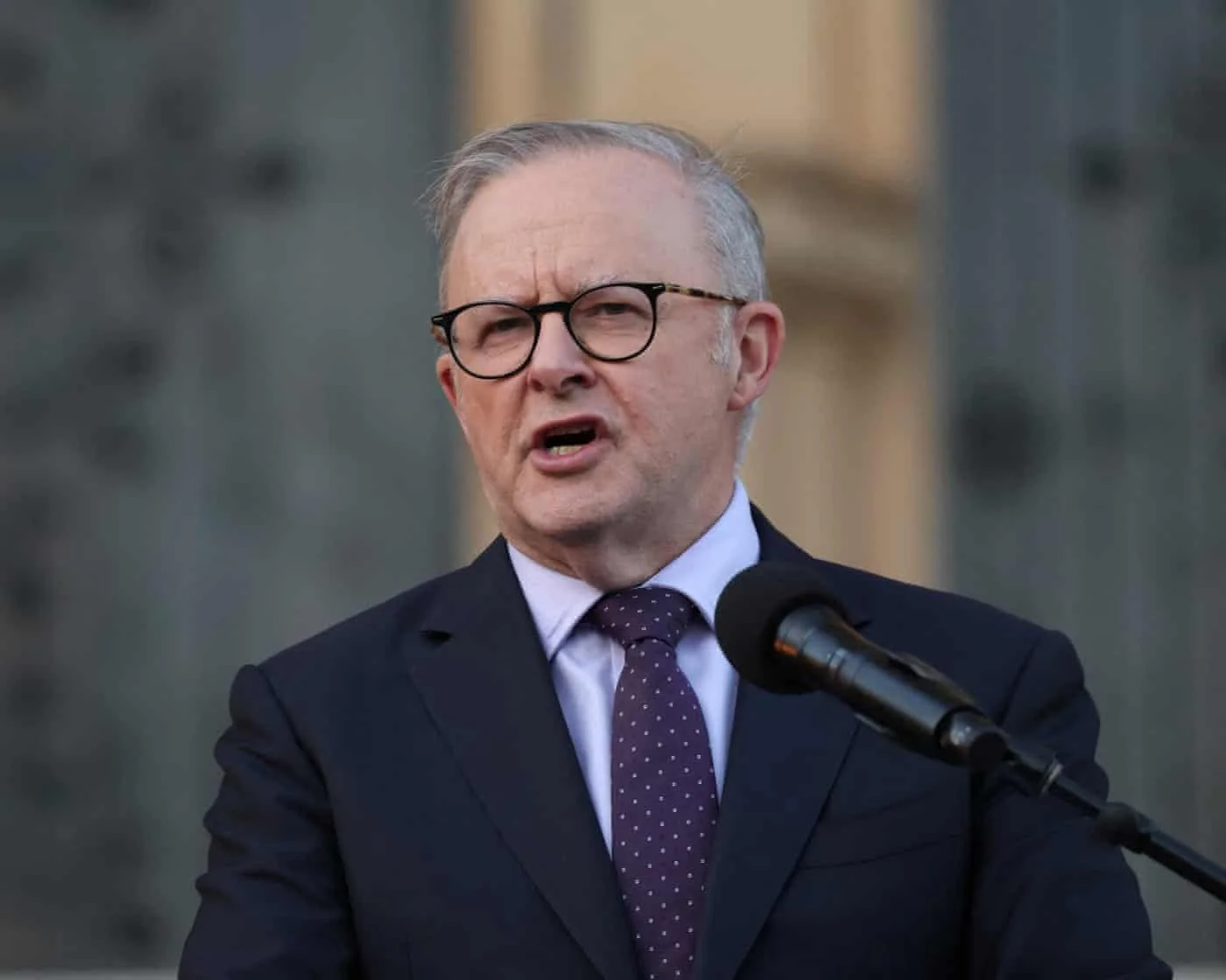 Australian Government Unveils Sweeping Hate Speech Laws and Visa Cancellation Powers Following Bondi Beach Terror Attack