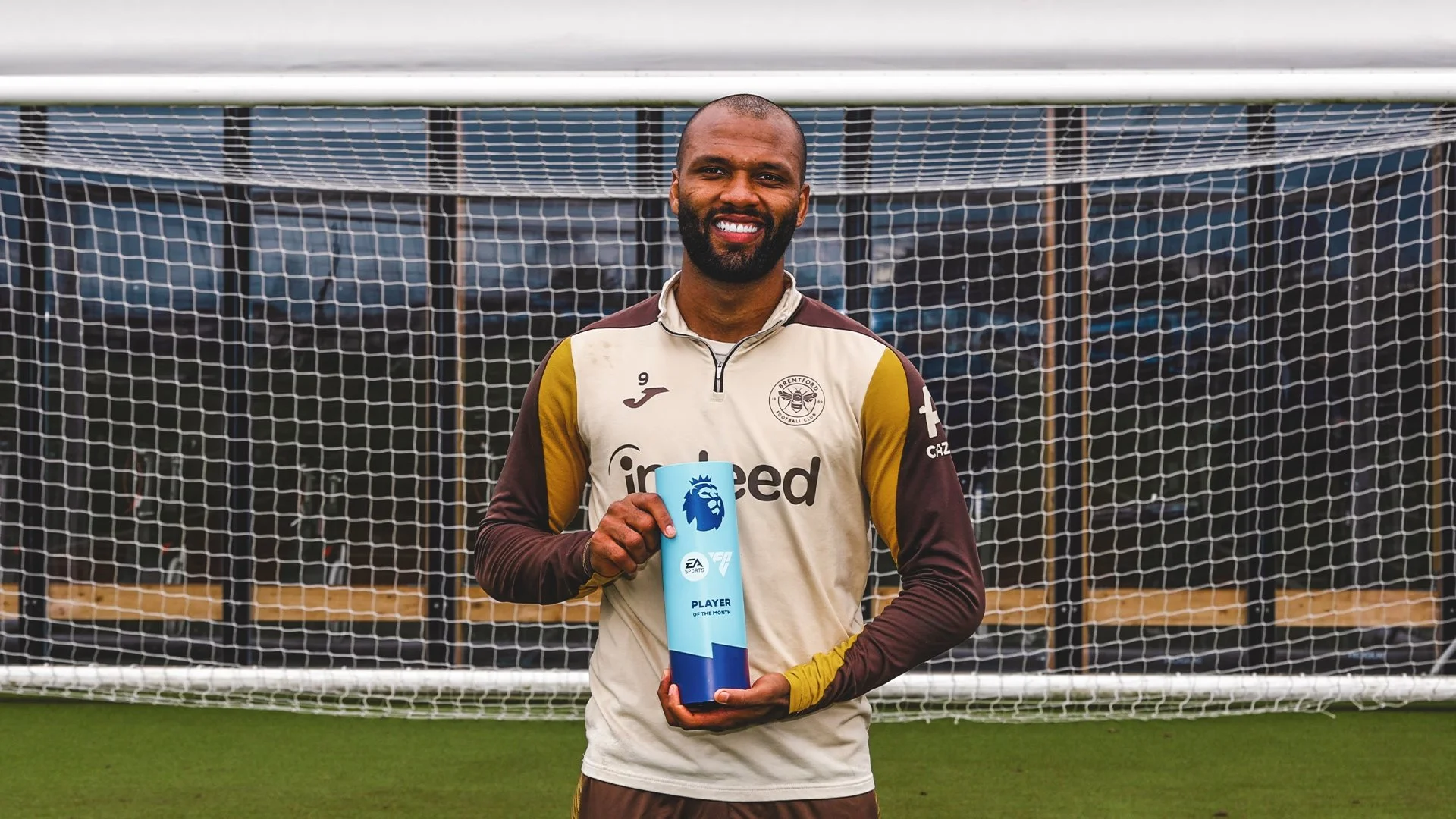 Igor Thiago Signs Long-Term: A Double Player of the Month Star Commits 🐝🔒