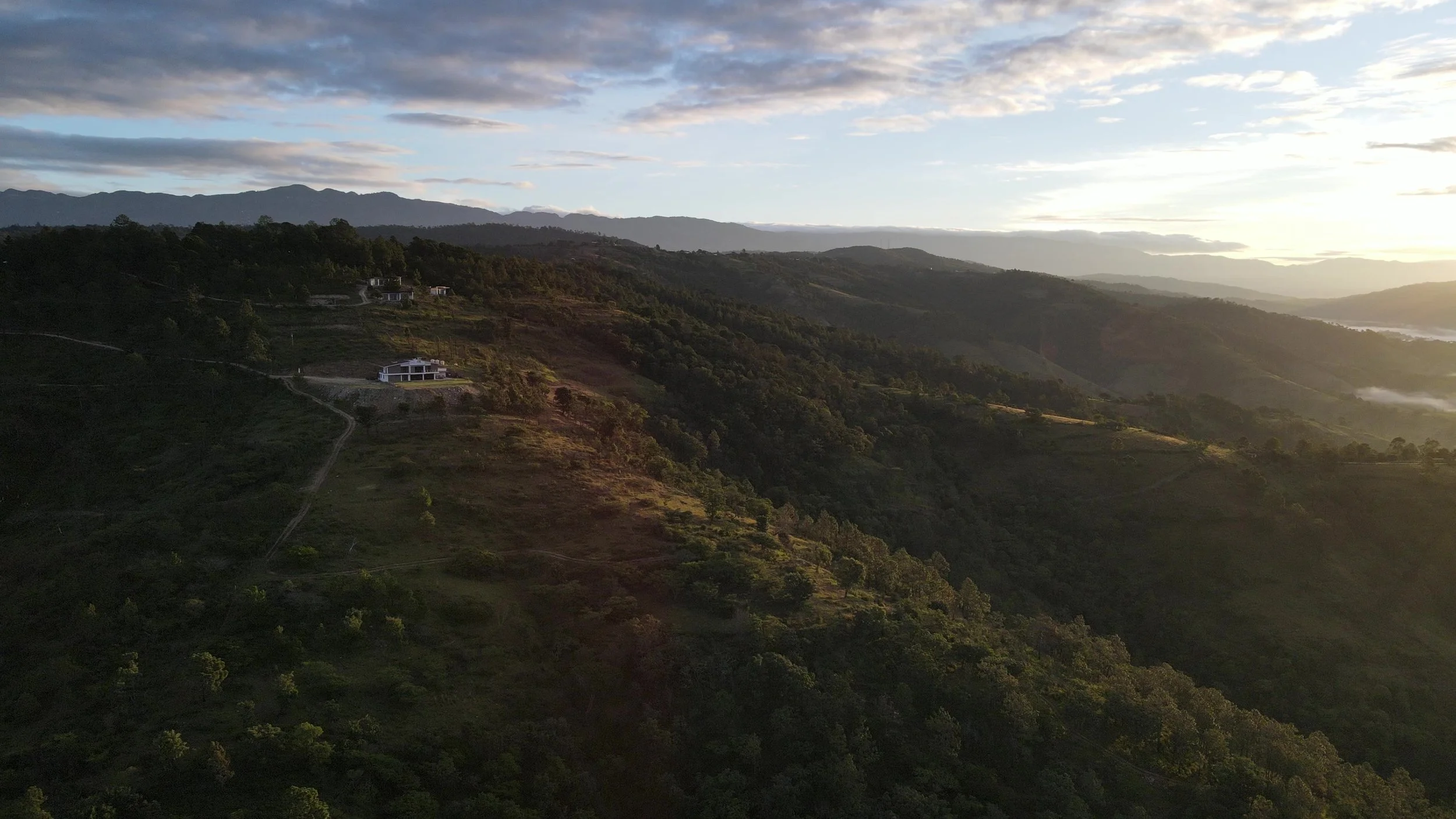 DJI_0477 - frame at 0m23s.jpg