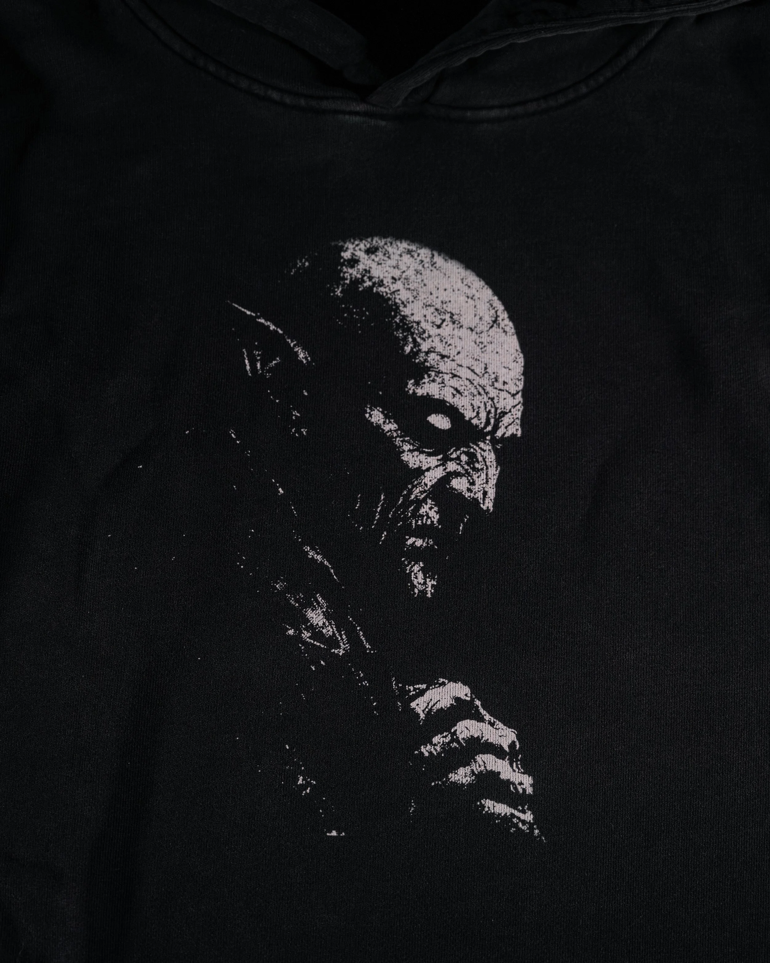 Dracula Basic Front Detail 1.jpg