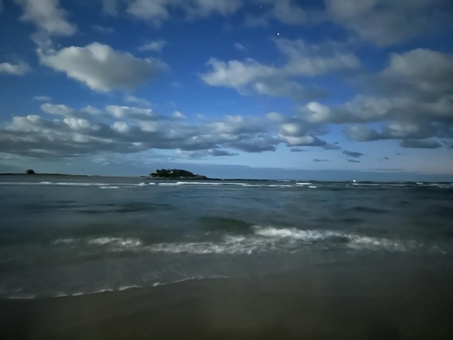 The Sunny Coast by moonlight!