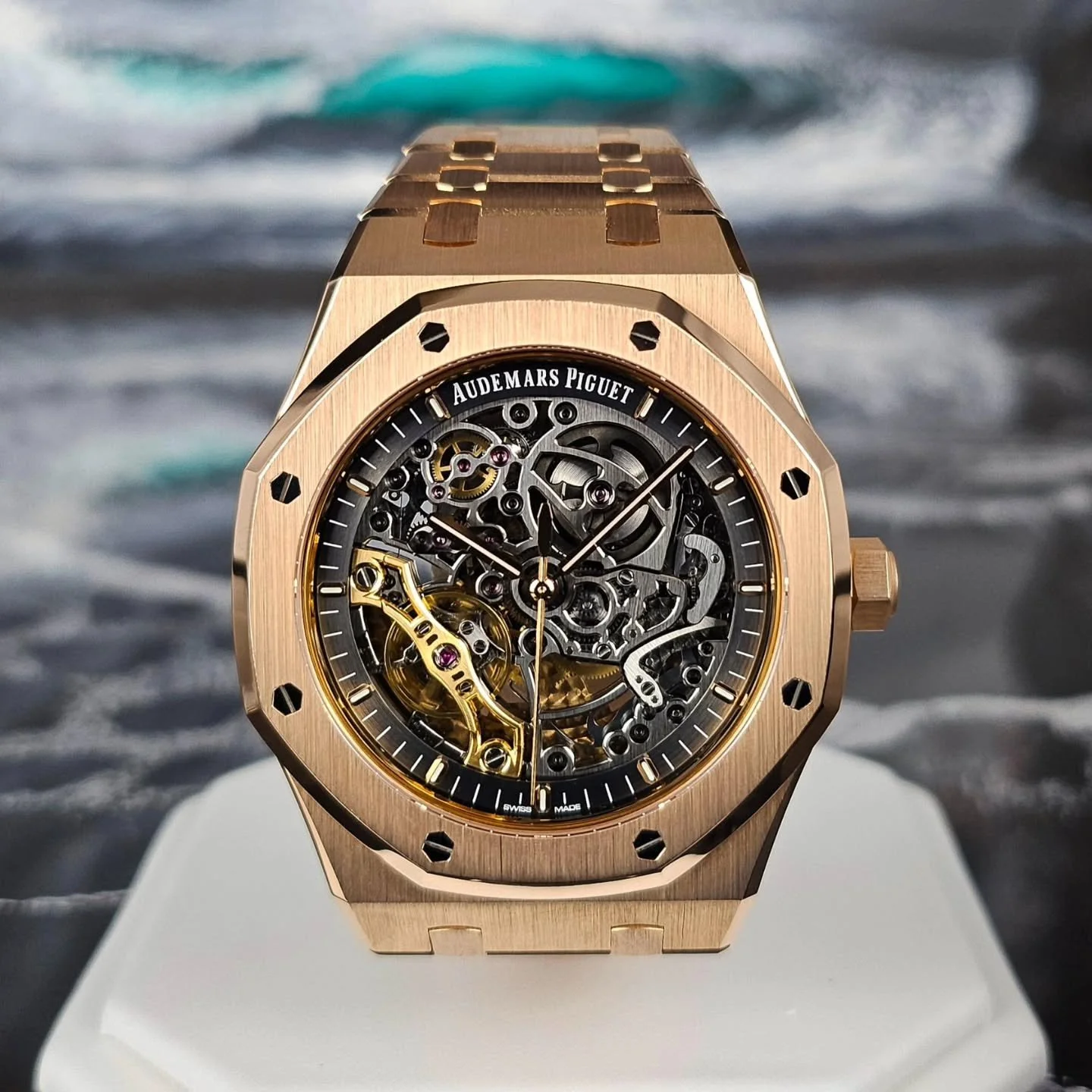 Pure high horology. The Royal Oak Double Balance Wheel Openworked is one of Audemars Piguet&rsquo;s most technically impressive and visually captivating pieces. Crafted entirely in 18k rose gold, this 41mm Royal Oak showcases the brand&rsquo;s iconic
