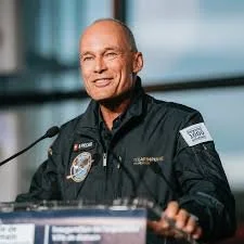 headshot Bertrand piccard