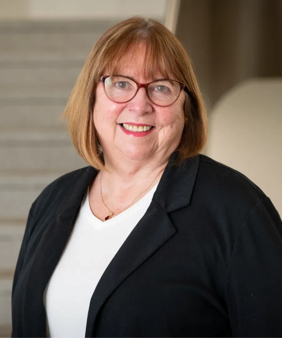 headshot Dame-Wendy-Hall-92-Speakers-Innovation-AI-Invention.webp