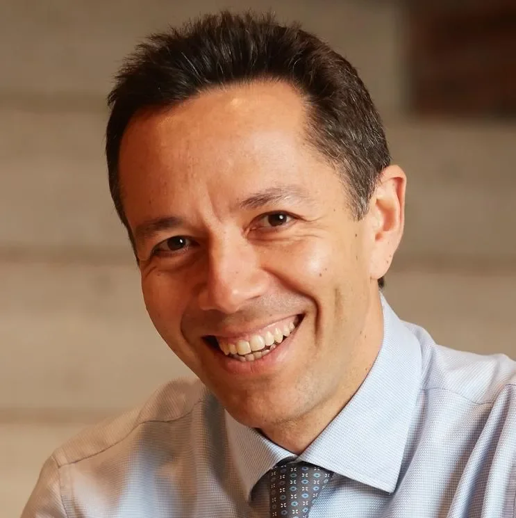 headshot Gianpiero Petriglieri, leadership psychology keynote speaker with 92 Speakers Bureau