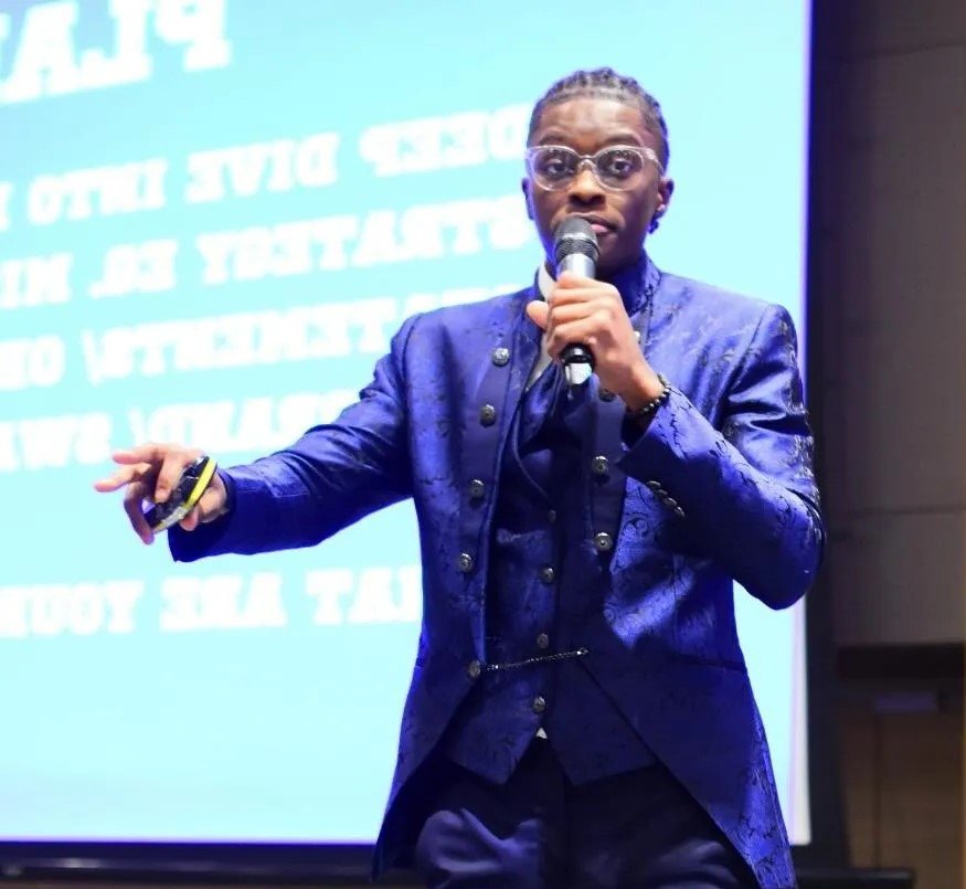 Headshot of Ephraim Lisk, keynote speaker on creator-led influence and the attention economy, represented by 92 Speakers Bureau