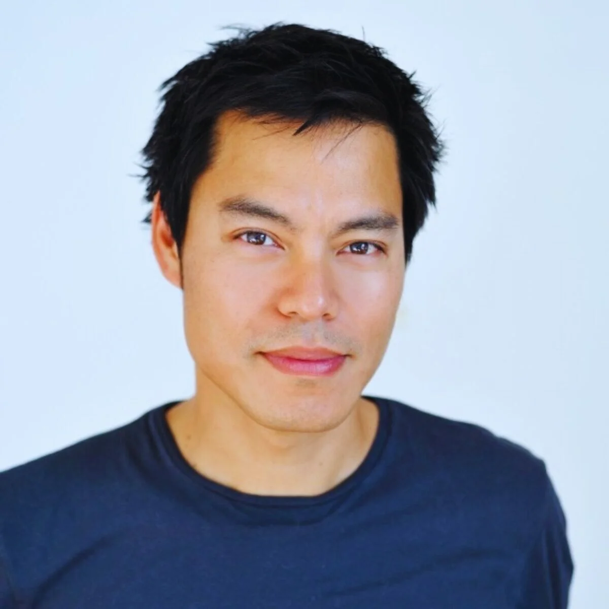 Head shot of Dr Kevin Fong emergency medicine and space science, leadership speaker – 92 Speakers