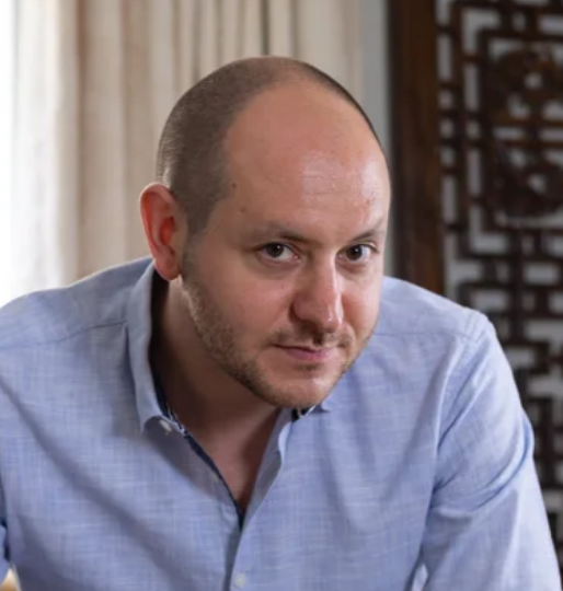 Ian Dunt headshot — political analyst and keynote speaker at 92 Speakers Bureau