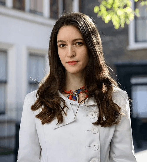 Headshot of Julia Ebner, expert on extremism, disinformation, and digital radicalisation, represented by 92 Speakers Bureau