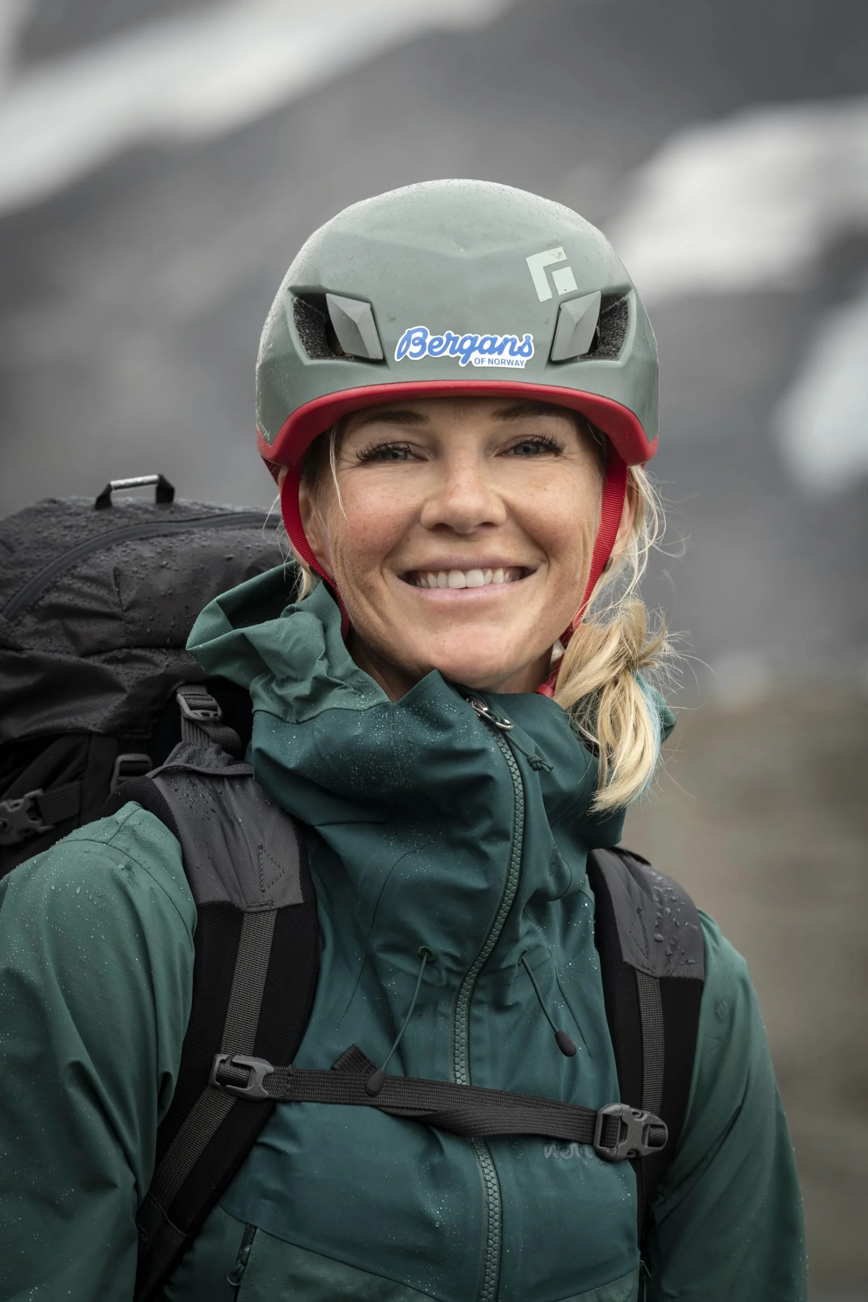 Head shot of Annelie Pompe speaking on resilience and adventure – 92 Speakers