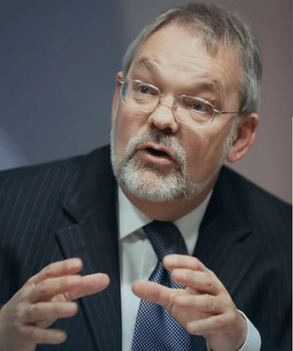 Headshot of Charles Bean, economist and expert on monetary policy, financial stability and economic institutions, represented by 92 Speakers Bureau