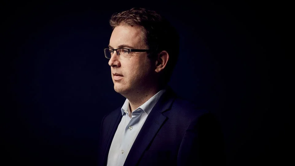 Pearse Keane keynote speaker headshot on AI in healthcare, ophthalmology and medical innovation