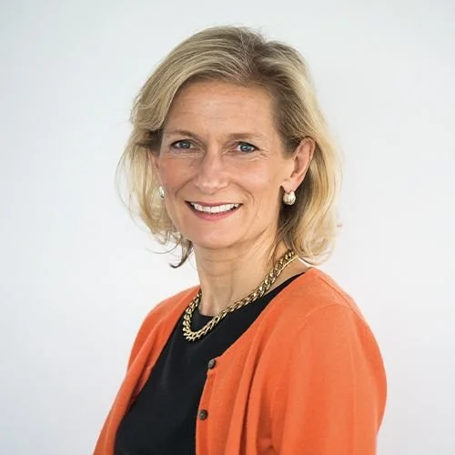 Headshot of Zanny Minton Beddoes, editor-in-chief and global strategist, expert on global power, economics and decision-making
