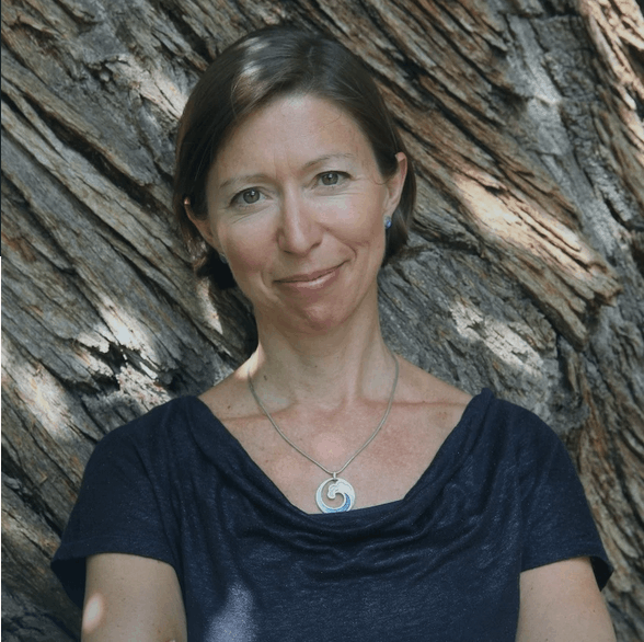 Headshot of Megan Reitz, speaking up and leadership courage keynote speaker, represented by 92 Speakers Bureau