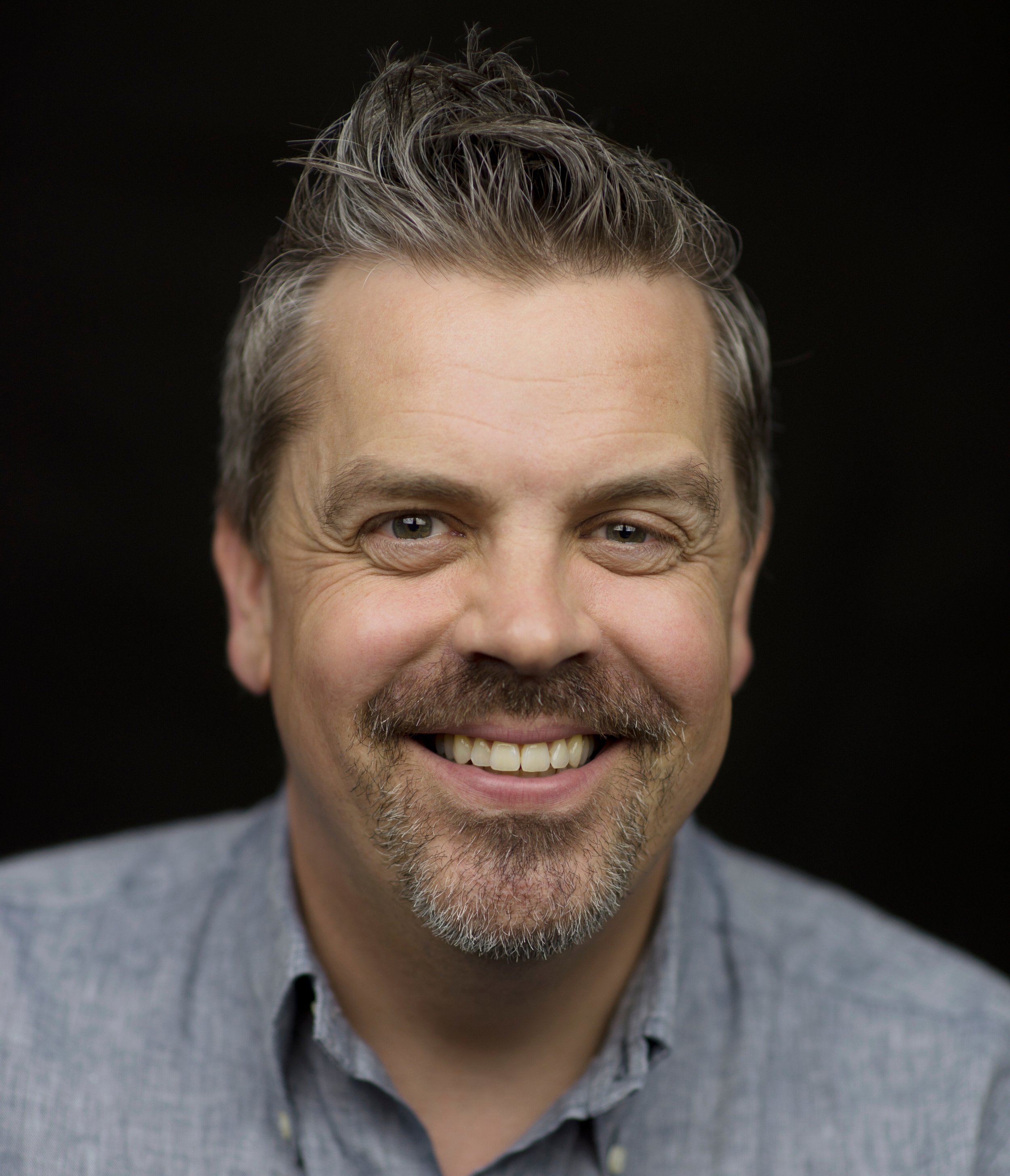 headshot Alf Rehn – Leadership, Innovation And Clear Thinking In an Uncertain World