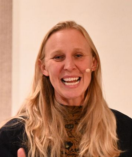 Ann Wauters headshot — basketball icon and keynote speaker on team leadership and high performance | 92 Speakers