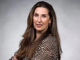 Inma Martínez headshot – AI pioneer, digital visionary and human–machine futures keynote speaker