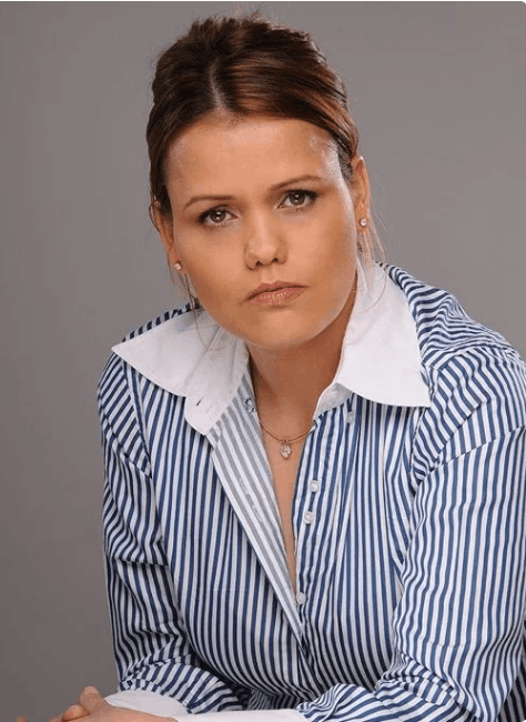 Jillian Haslam, resilience and leadership keynote speaker with 92 Speakers Bureau