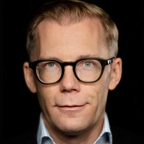 Headshot of Erik Angner, economist and philosopher, expert on wellbeing, rationality and meaningful progress, represented by 92 Speakers Bureau