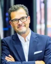 Frank Salzgeber headshot, deep-tech innovator and keynote speaker