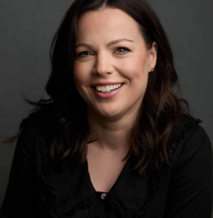 Book Sarah Mulkerrins, BBC Sport presenter and golf specialist, for expert event hosting. Lead anchor for the Winter Olympics and the BBC's flagship GAA coverage