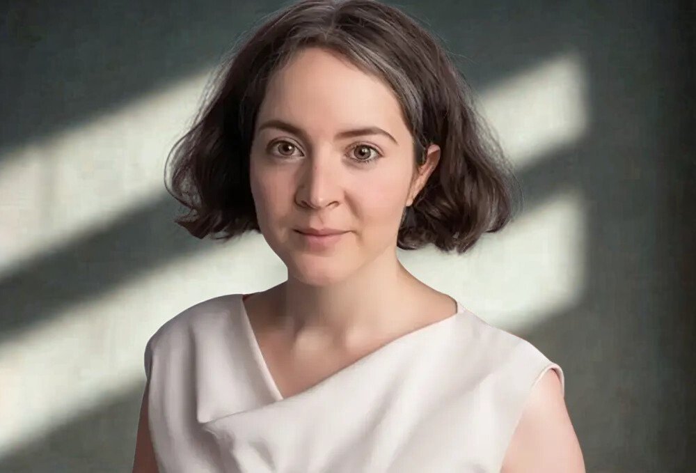 Headshot of Soumaya Keynes, journalist and broadcaster, expert on economic power, policy and public consequence, represented by 92 Speakers Bureau