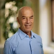 Ian Goldin economist and globalisation keynote speaker on systemic risk and megatrends at 92 Speakers bureau