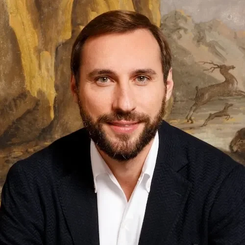 Paolo Petrocelli, cultural leadership and creativity keynote speaker with 92 Speakers Bureau