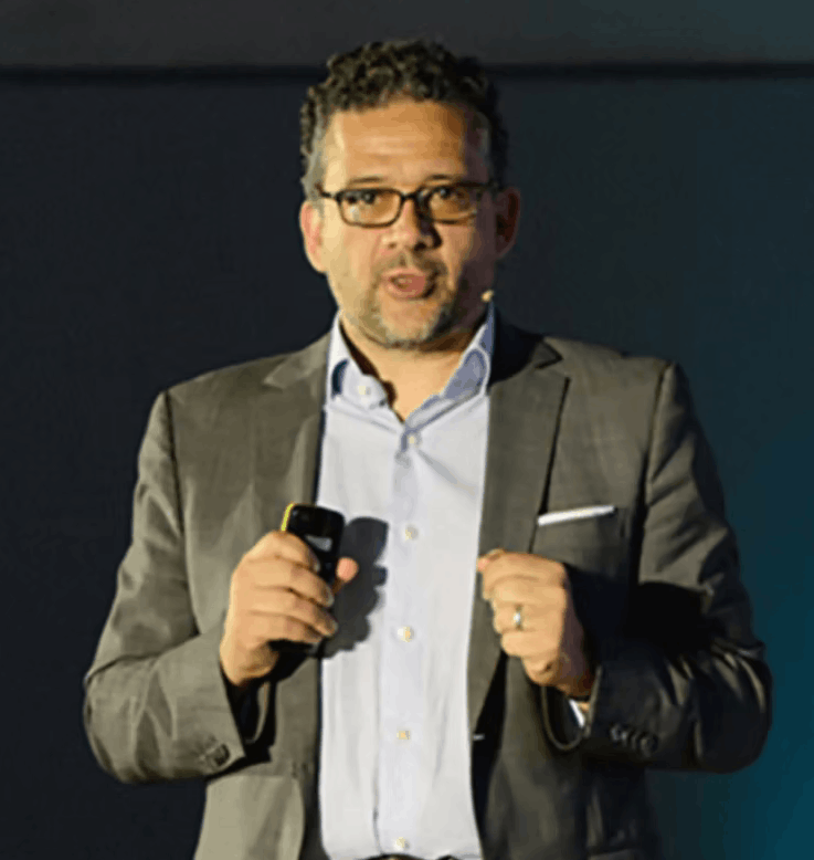 Michael Jacobides headshot, strategy economist and keynote speaker