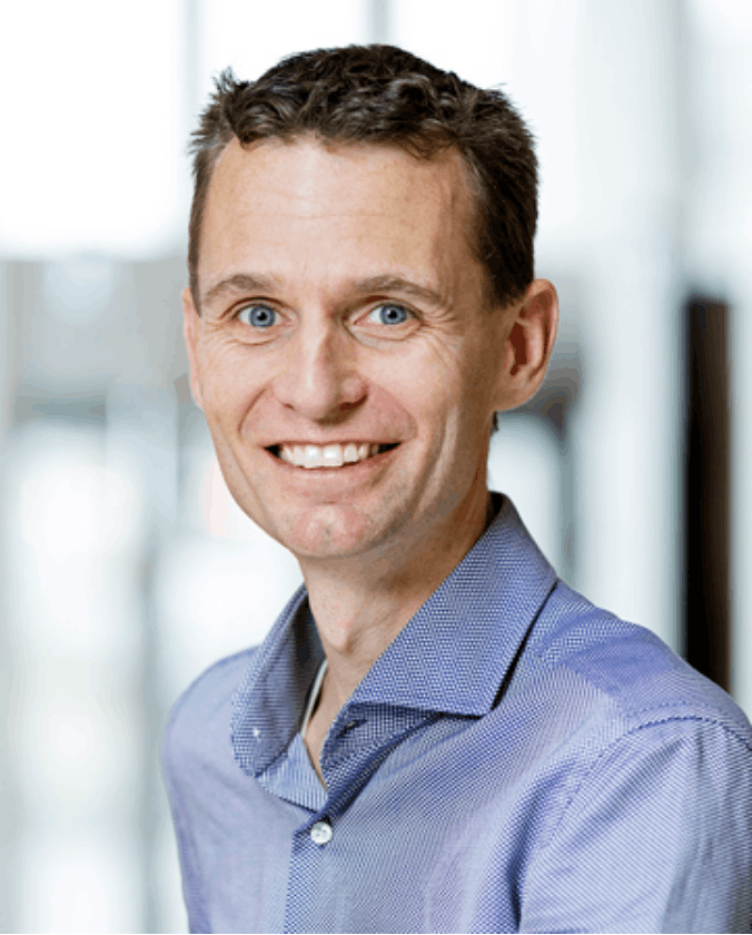 Headshot of Jonathan Trevor, strategy execution and organisational alignment keynote speaker