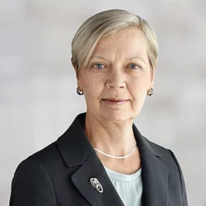 Headshot of Dame DeAnne Julius, economist and former central banker, expert on monetary power, markets and global risk