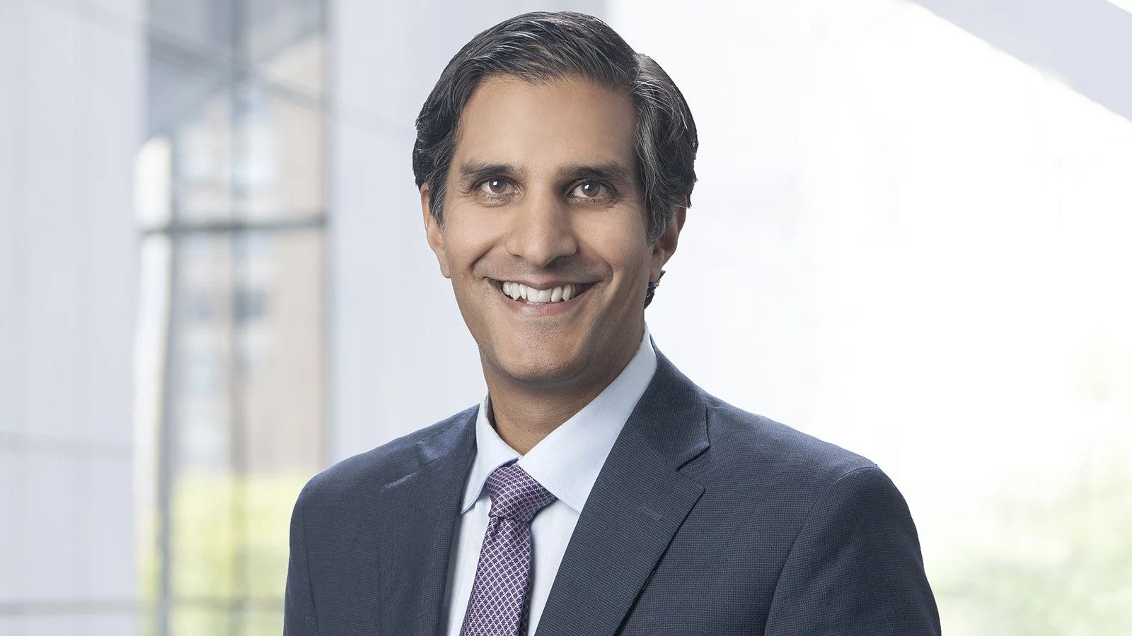 Daleep Singh keynote speaker headshot on geopolitics, global economics and national security