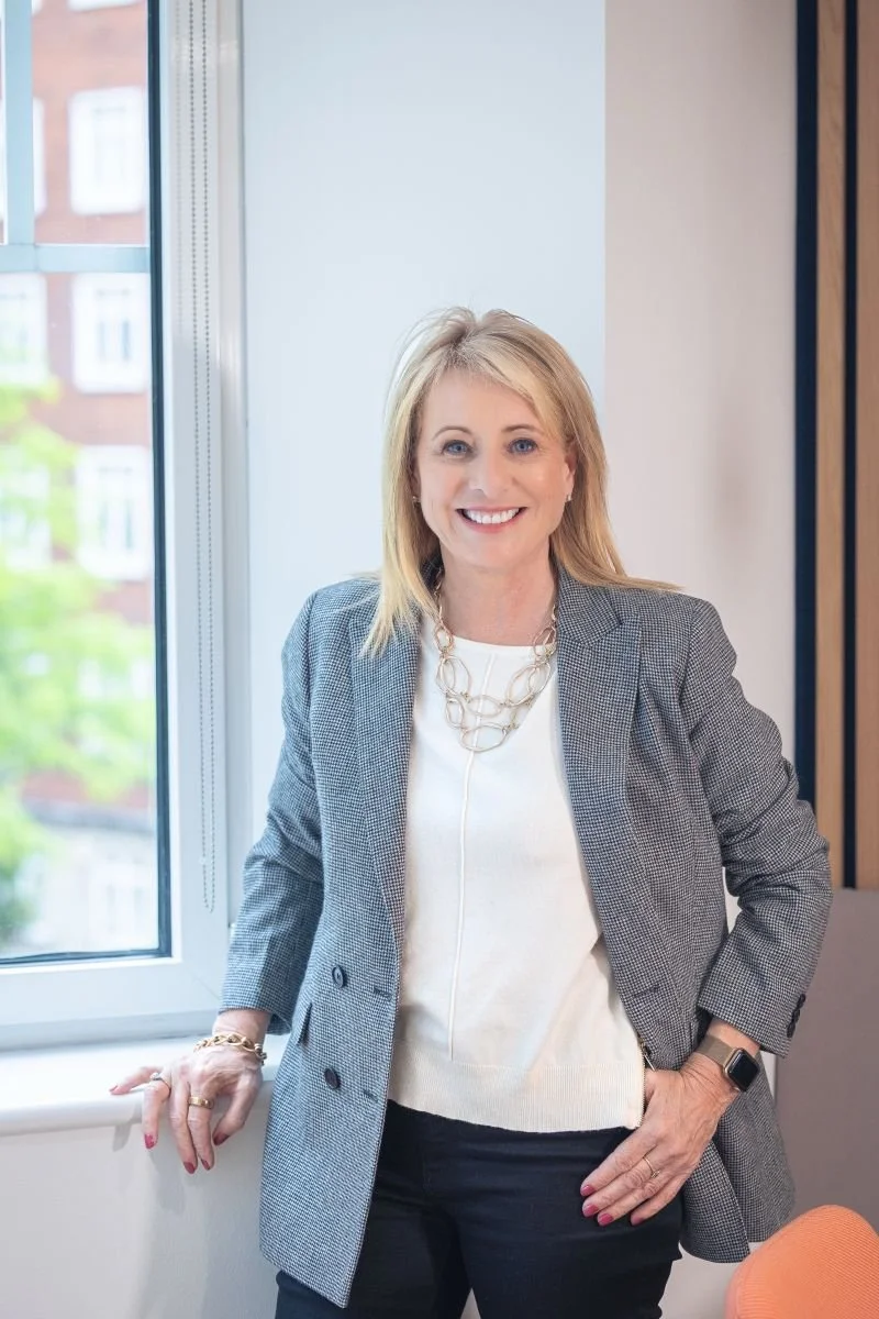 Headshot of Annette Andrews, former Lloyds Banking Group CPO and workforce transformation expert,