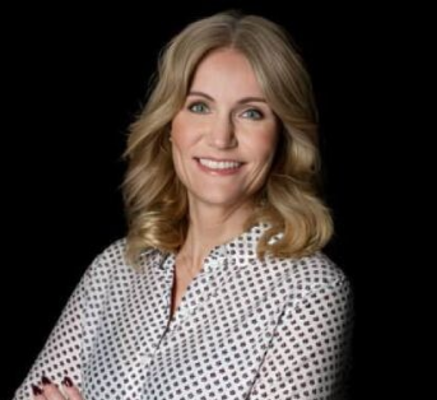 Helle Thorning-Schmidt, former Danish PM and Meta Oversight Board Co-Chair, delivering keynotes on digital sovereignty and inclusive leadership