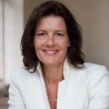 Headshot of Ngaire Woods, political economist and expert on global governance, power and institutional reform