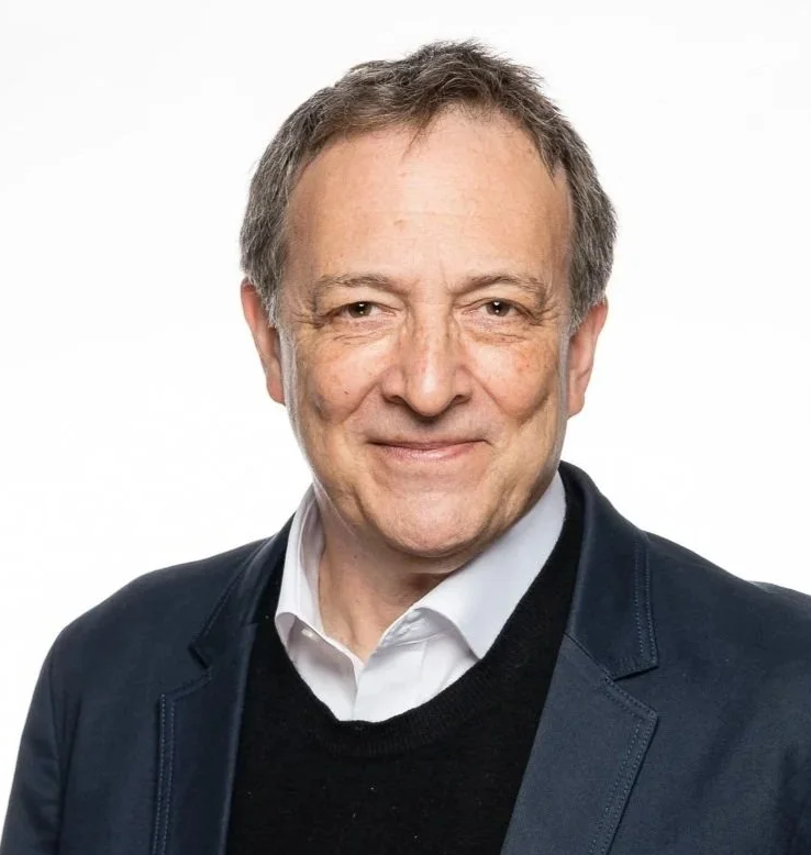 headshot Misha Glenny..png