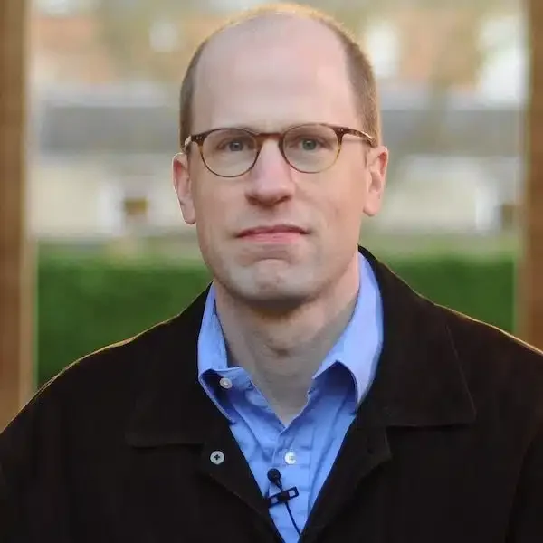 Headshot of Nick Bostrom Keynote speaker on the impact of technology on health, politics, economics and ethics