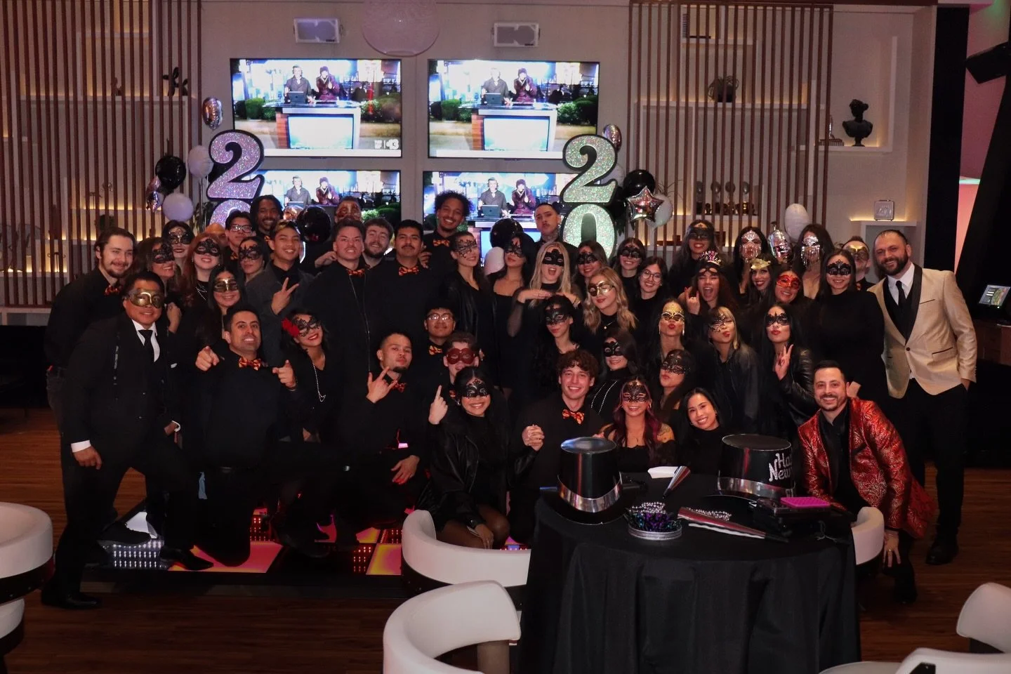 the heart of Beer Park❤️&zwj;🔥

endless appreciation for all of our team members who hold it down, day in and day out 🫂🫂

#lasvegas #beerpark #team