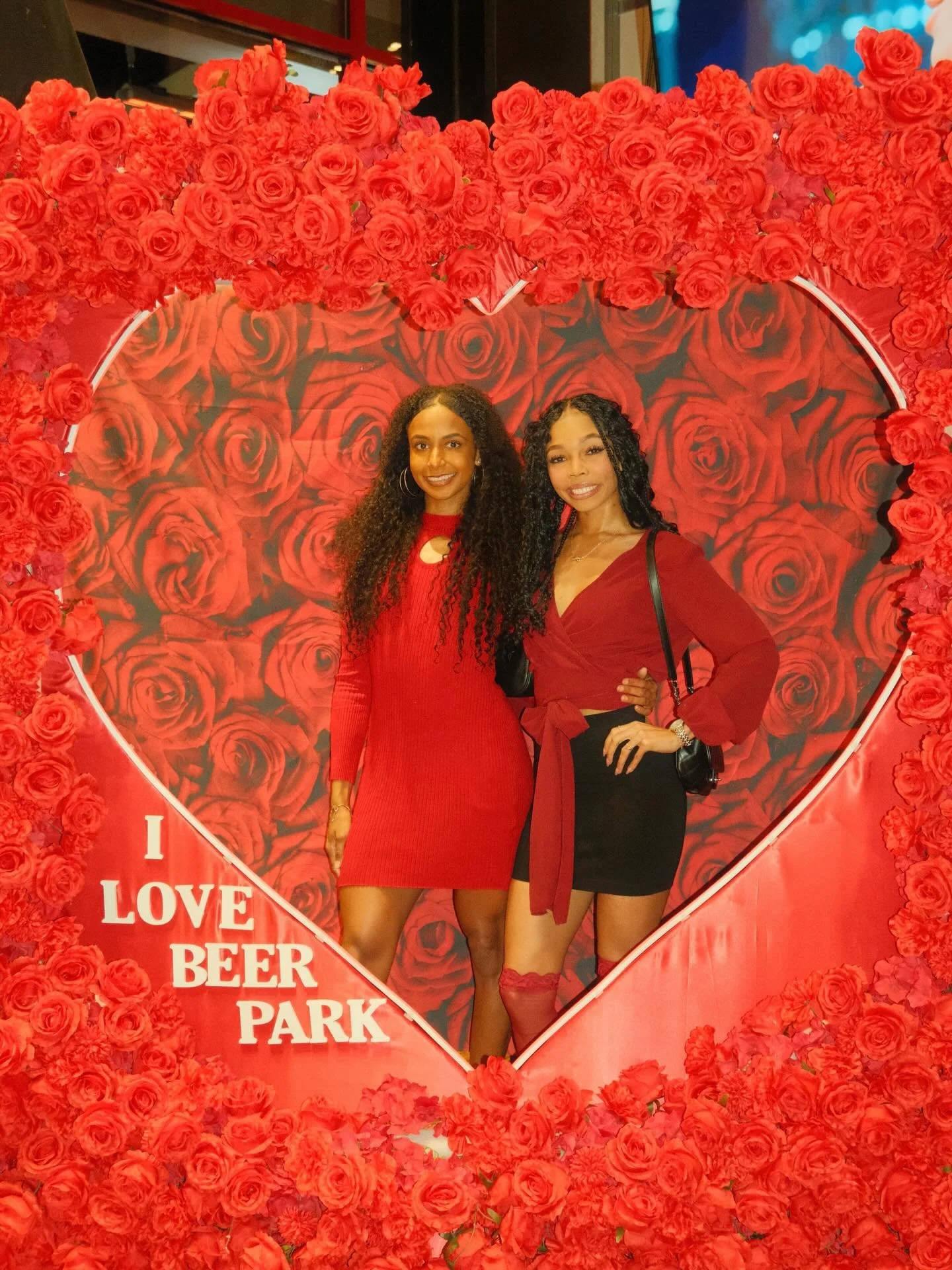 we&rsquo;re celebrating the love for the game 🍻 

grab a beer, catch the game, and enjoy the season with your favorite people 💗

#lasvegas #lasvegasstrip