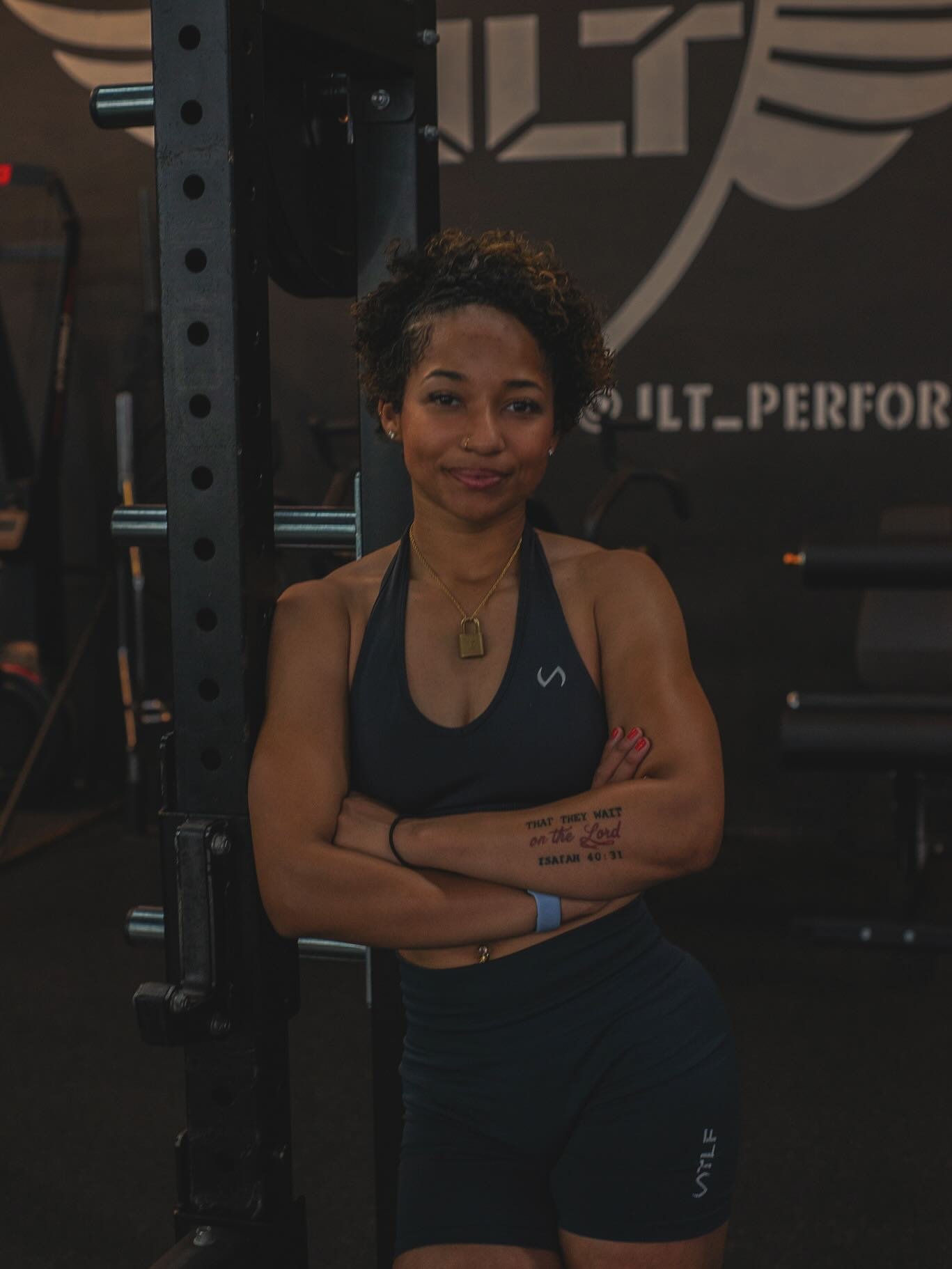 Still stretching. Still coaching. 🌱@elisestrengthclub 

serving West Hollywood &amp; the greater LA area with mobility, recovery, and strength work. (If you&rsquo;re a @jlt_performance member, ask me about $30 for 30)🤭

Spots this month are limited