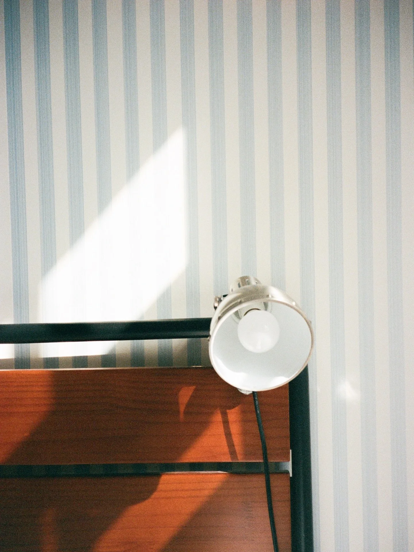 Bon week-end 
Profitez-bien 

Souvenir de Londres en argentique