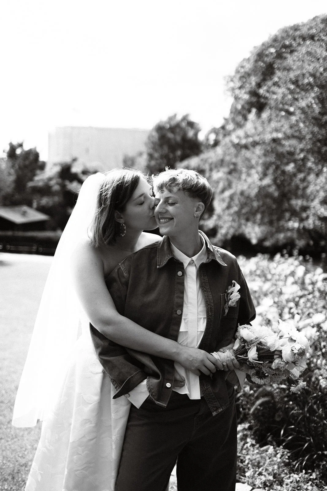 ellen-josephine-orstedsparken-wedding-portraits7.jpg