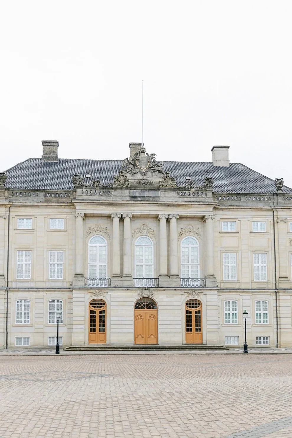 amalienborg+slot+in+denmark+dreamsonder.jpg
