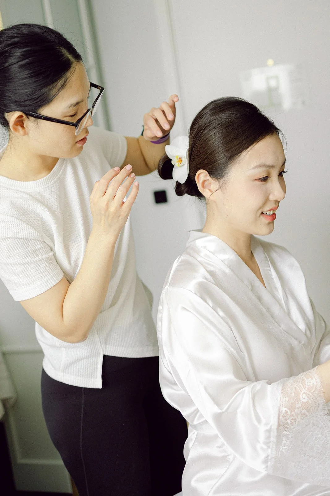 bride getting ready in hotel villa copenhagen denmark