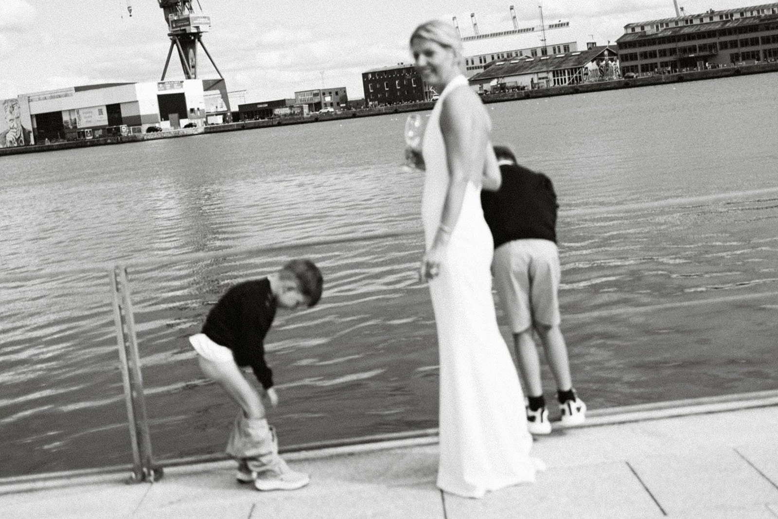 aarhus-wedding-family-portrait-church-dokk15.jpg