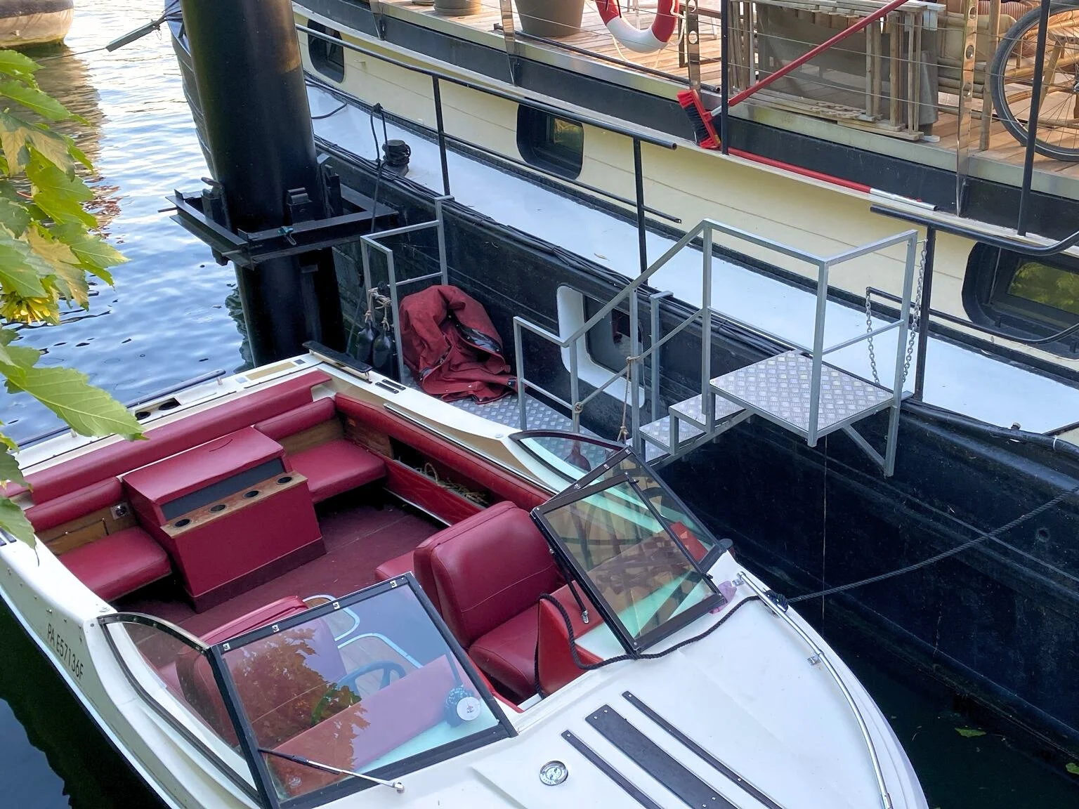 ENTRETIEN DE COQUE (EVIDENCE)