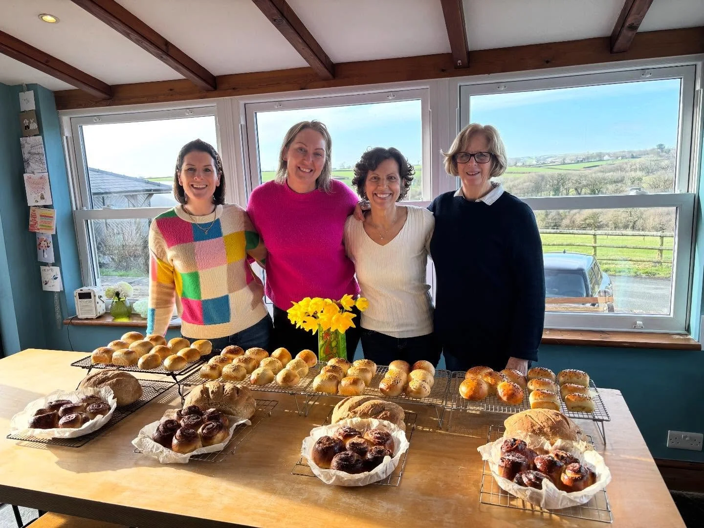 Looking back at 2025&rsquo;s workshops! Thank you to you all for coming and baking in my kitchen. There have been many returners, some mothers and daughters, friendship group and single bakers - every workshop has been a memorable experience. 
#bread