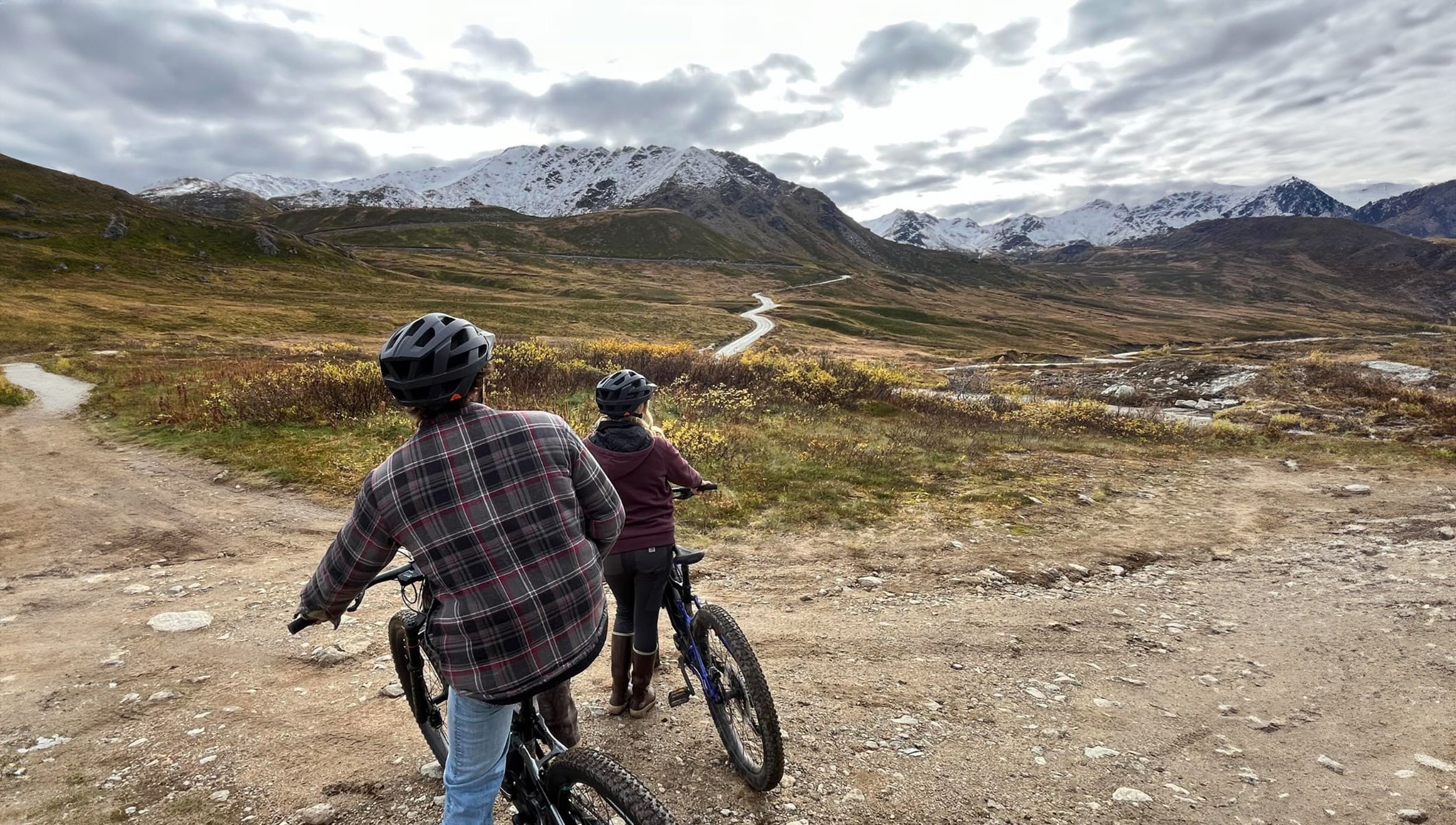 Couple Looking At The View.jpg