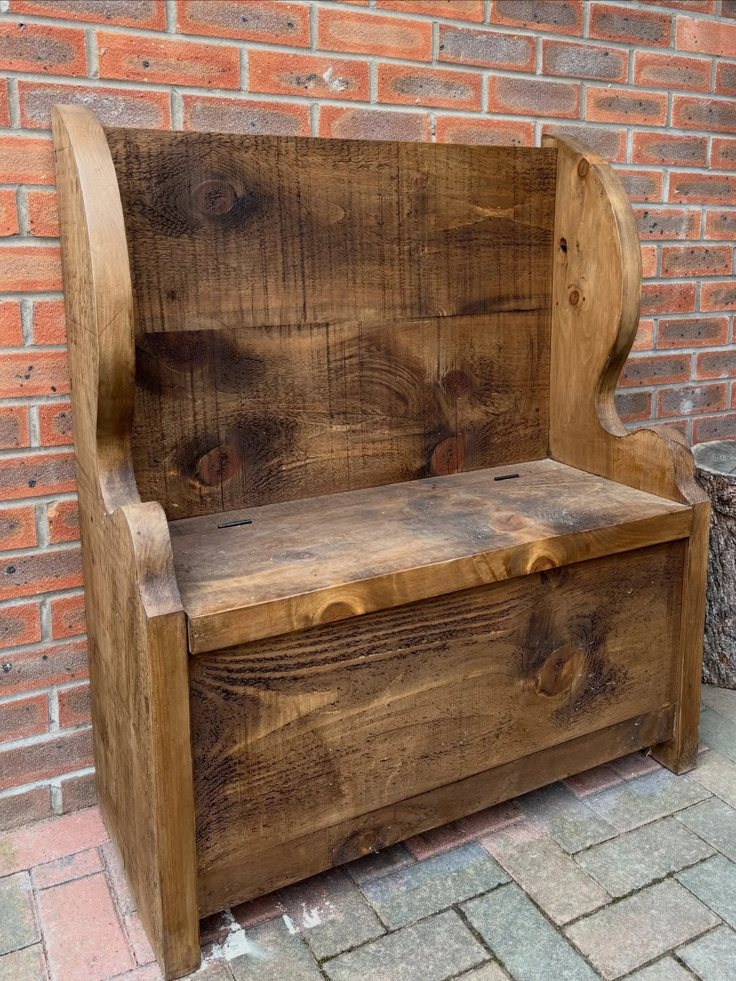 Recently delivered.

This rough sawn monks bench.

This bench is made from solid rough sawn pine and has a handy storage area under the seat.

This one is going to live outside the front door, so a coat of waterproofing oil and it&rsquo;ll be good to